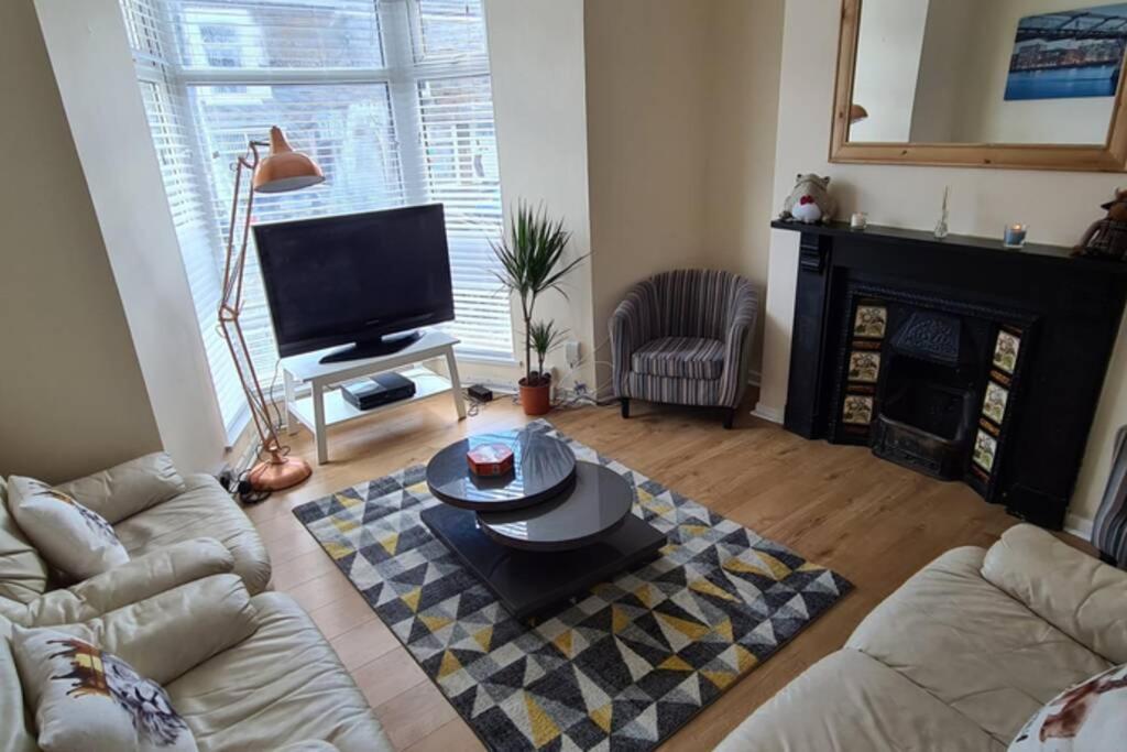 Swansea City Centre Townhouse エクステリア 写真